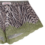 Short Izan